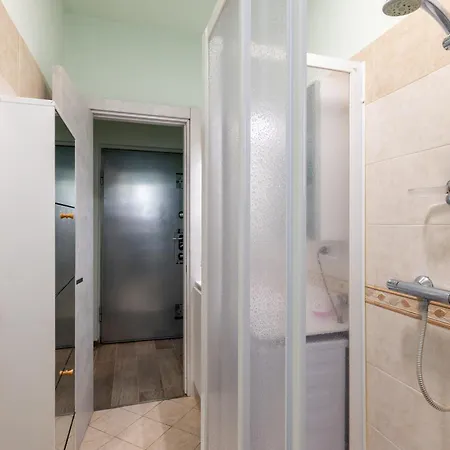 Design A 50 Mt Dal Mare Con Free Garage - Ac - Wi-fi - 6 Ospiti Max San Bartolomeo Al Mare