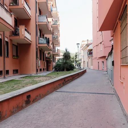 Apartmán Design A 50 Mt Dal Mare Con Free Garage - Ac - Wi-fi - 6 Ospiti Max San Bartolomeo Al Mare