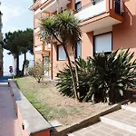 Design A 50 Mt Dal Mare Con Free Garage - Ac - Wi-fi - 6 Ospiti Max San Bartolomeo Al Mare