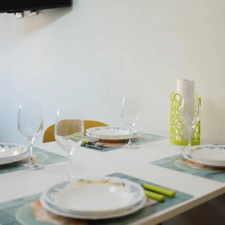 Design A 50 Mt Dal Mare Con Free Garage - Ac - Wi-fi - 6 Ospiti Max Daire San Bartolomeo Al Mare