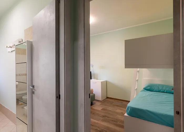 Design A 50 Mt Dal Mare Con Free Garage - Ac - Wi-fi - 6 Ospiti Max San Bartolomeo Al Mare