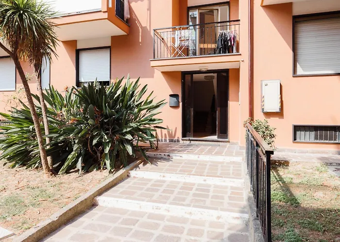 Design A 50 Mt Dal Mare Con Free Garage - Ac - Wi-fi - 6 Ospiti Max Lägenhet *